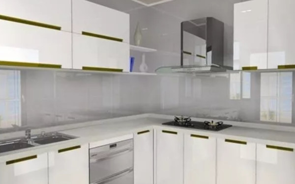 石英石操作臺(tái)面的廚房