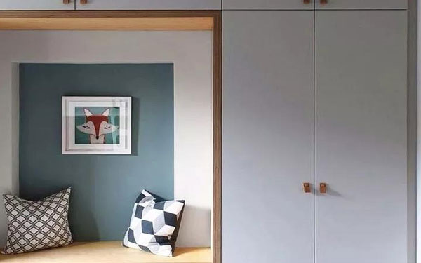 杭州現(xiàn)代簡約入門玄關(guān)柜裝修怎么設(shè)計(jì)？