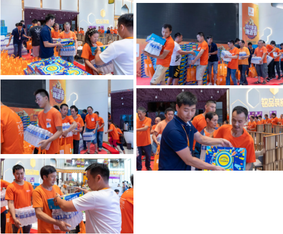 在場(chǎng)的工人一箱啤酒一箱水，溫度再高也有“清涼”相伴