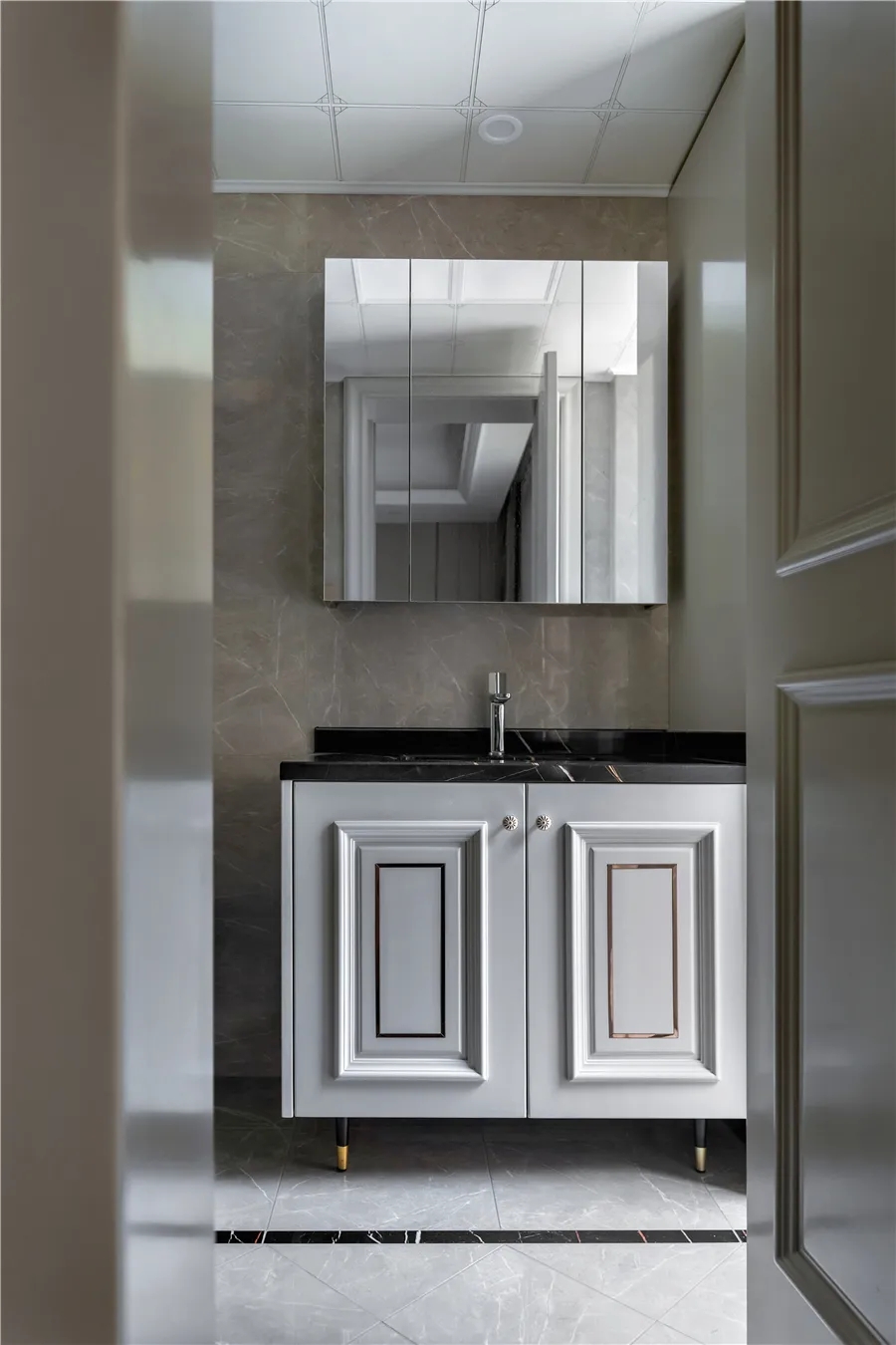 衛(wèi)生間裝修效果圖