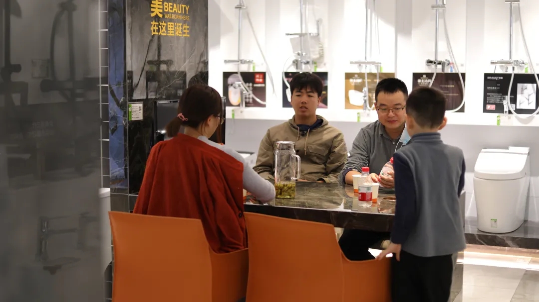 杭州裝修公司銘品裝飾透明家裝節(jié)現(xiàn)場(chǎng)