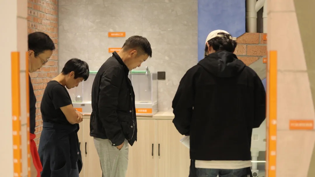 杭州裝修公司銘品裝飾透明家裝節(jié)現(xiàn)場(chǎng)