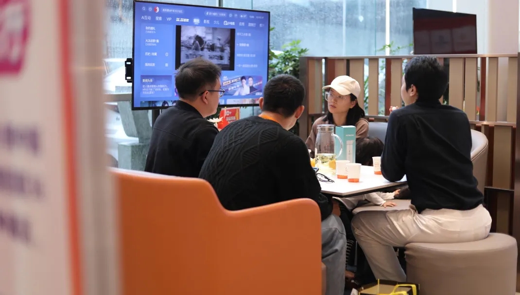 杭州裝修公司銘品裝飾透明家裝節(jié)現(xiàn)場(chǎng)