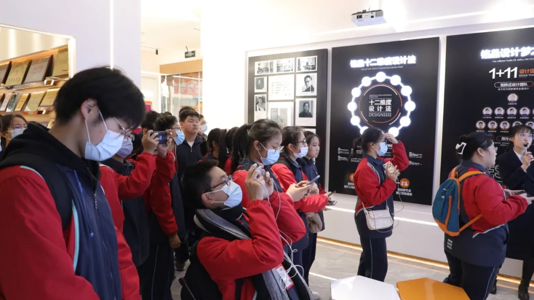 杭州市建設(shè)職業(yè)學(xué)校來銘品裝飾