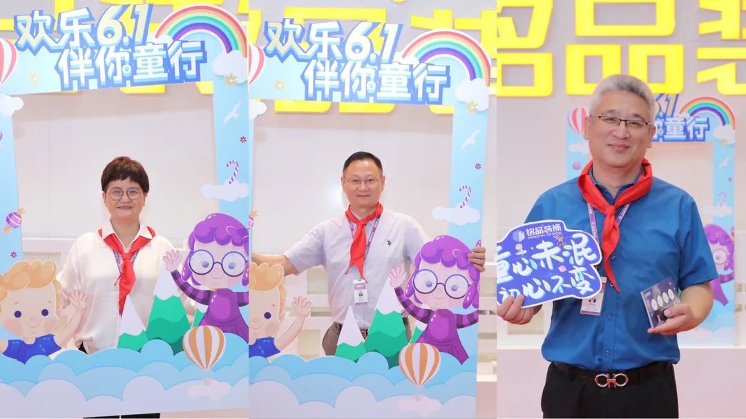 銘品家長(zhǎng)們一起歡迎小朋友們的到來(lái)~